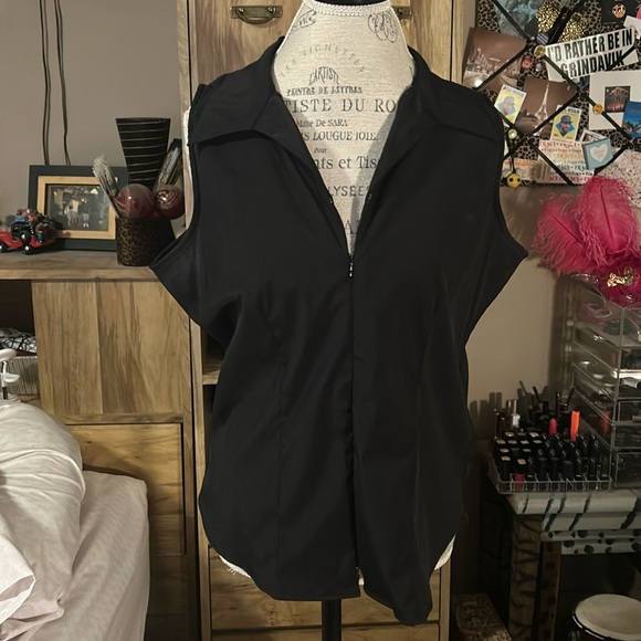 dcc Tops - DCC Missy Collared Sleeveless Black Blouse - Large